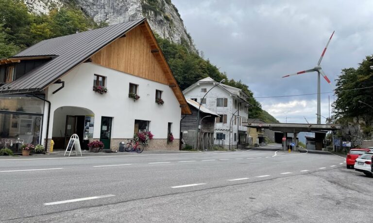 Passo di Monte Croce, via anche alle notti: il valico torna finalmente “continuo”