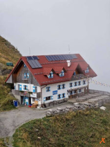 Il Rifugio Marinelli chiude per l’estate
